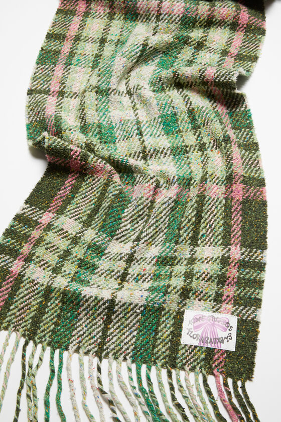 (image for) Acclaimed Plaid fringe scarf